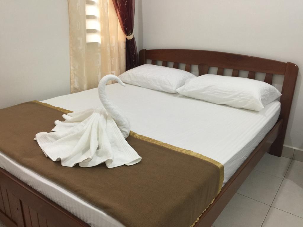 Ana Guest House Jalan Airport Kuantan Exterior photo