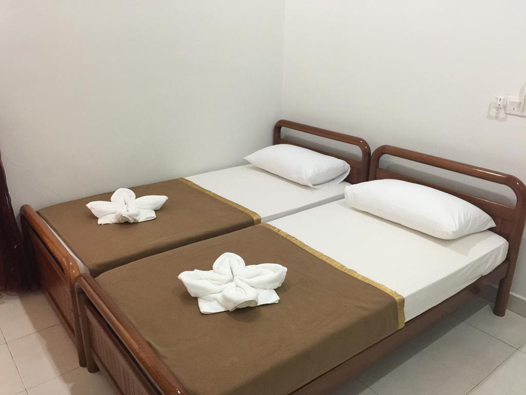 Ana Guest House Jalan Airport Kuantan Exterior photo
